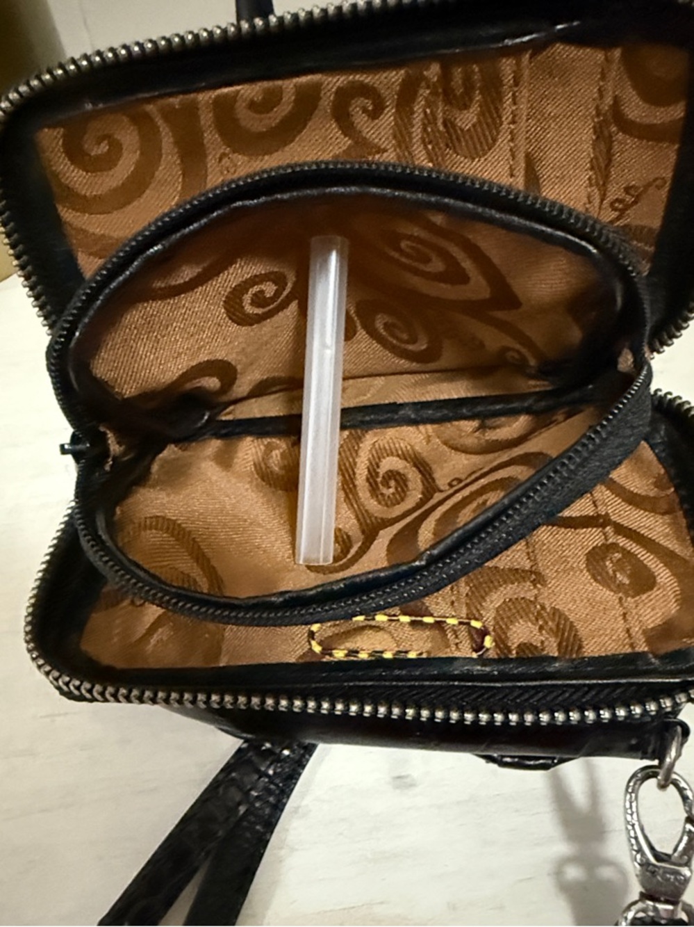 Brighton Vintage Black Leather Crocodile Print with Leopard Fur Panel Crossbody - Picture 3 of 4